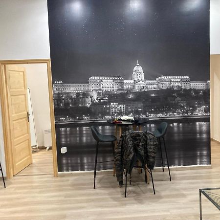 Roland Apartment Downtown - Korut บูดาเปสต์ ภายนอก รูปภาพ