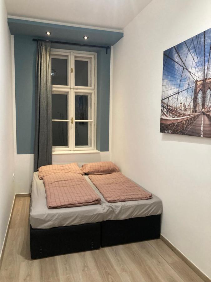 Roland Apartment Downtown - Korut บูดาเปสต์ ภายนอก รูปภาพ